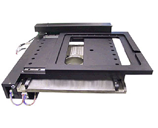 X150Y150-101（光学アパーチャ付XYステージ）